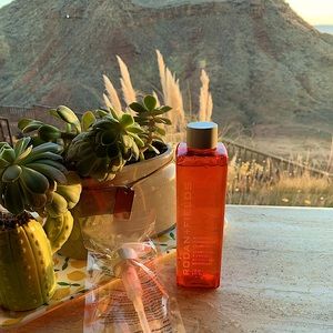 NEW‼️MOISTURE + Cleansing Oil Shampoo Rodan + Fields